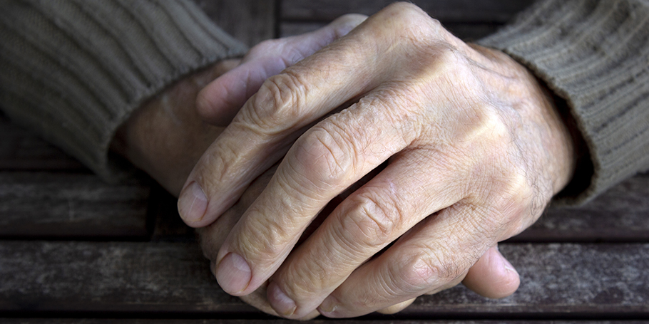 Ces maladies qui fragilisent la peau des seniors - Wikidépendance